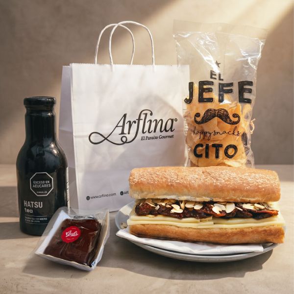 Combo Sándwich Caprese